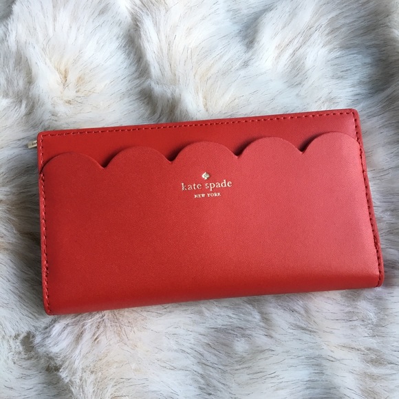 kate spade Handbags - 🆕Kate Spade Braylon wallet red scalloped leather